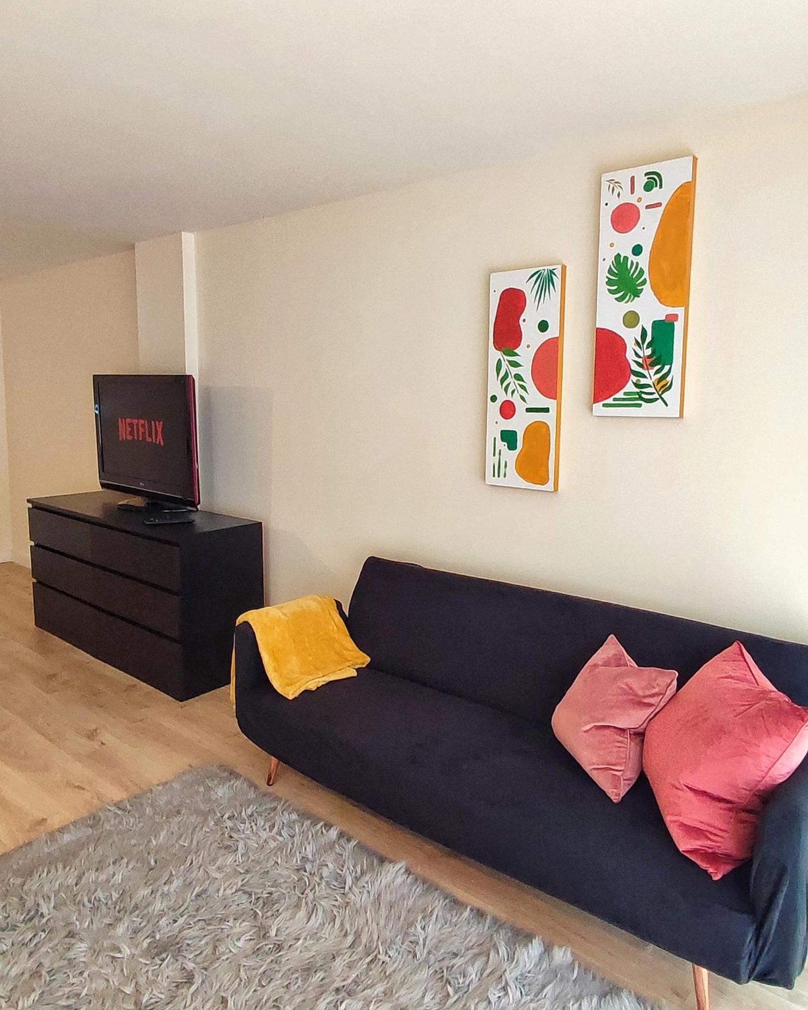 Duplex Apartment In Leeds With King Size Bed - Long Stay Rates Available Exterior photo